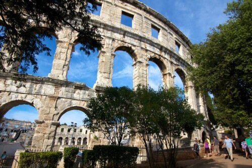 Croatia-amphitheatre-Pula-Airport-car-hire