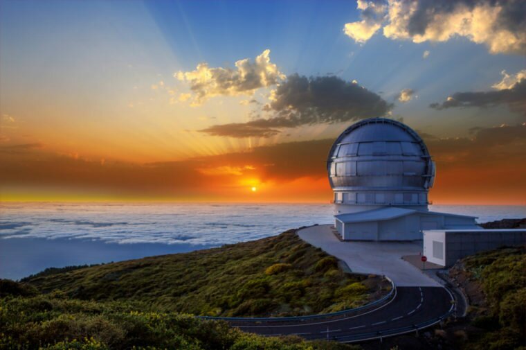 Observatory in Roque de los Muchachos, La Palma. See more with a La Palma Airport car hire.